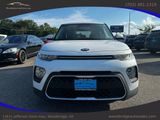 Used 2020 Kia Soul S image 2