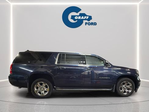 Used 2017 Chevrolet Suburban Premier image 9