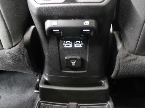 Used 2023 Jeep Wrangler Unlimited Rubicon 4xe AWD/4WD image 35