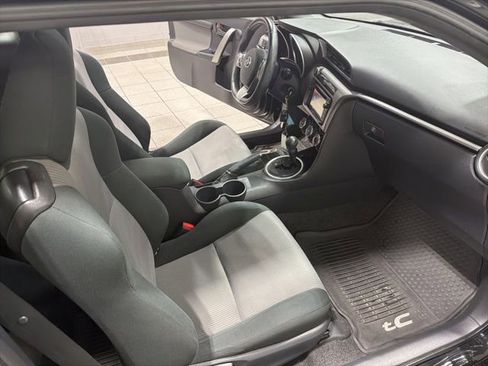 Used 2014 Scion tC image 20