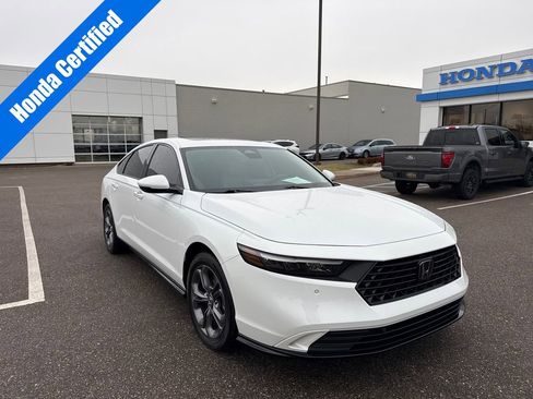 Certified 2023 Honda Accord EX-L image 2