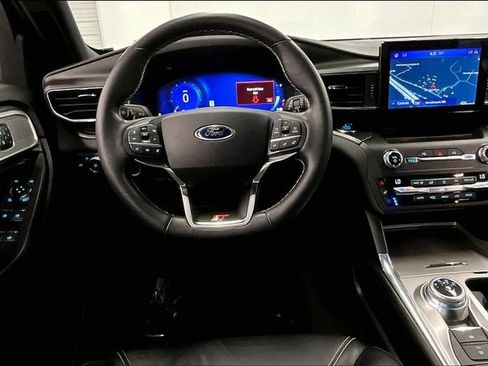 Used 2020 Ford Explorer ST AWD/4WD image 6