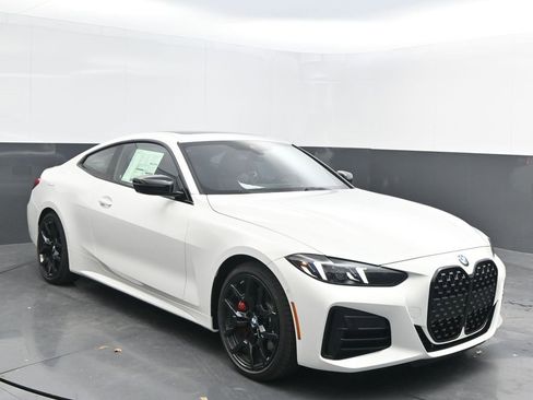 New 2026 BMW 430i Coupe w/ M Sport Package image 1