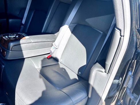 Used 2013 Rolls-Royce Ghost image 13