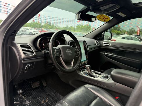 Used 2021 Jeep Grand Cherokee Limited AWD/4WD image 13