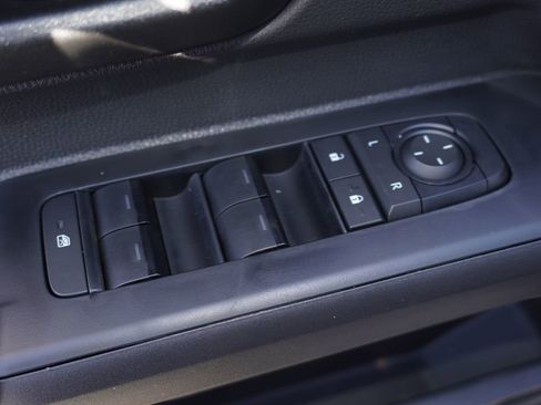 New 2026 Toyota Tacoma SR5 AWD/4WD image 10