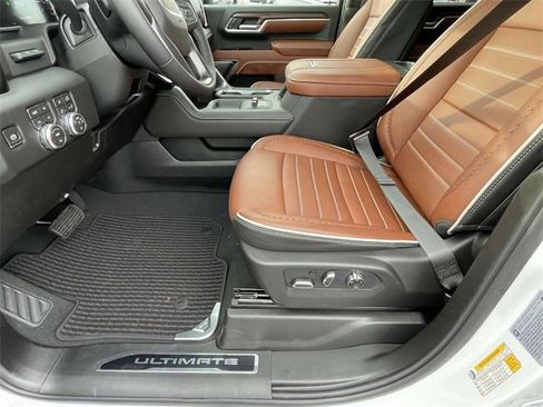 New 2026 GMC Sierra 2500 Denali Ultimate image 12