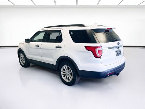 Used 2016 Ford Explorer FWD image 6