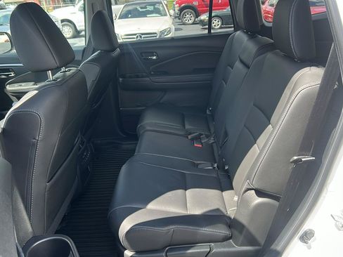 Used 2022 Honda Pilot Special Edition image 12