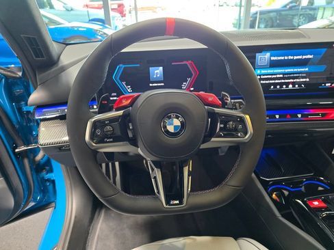 Used 2026 BMW M5 Touring AWD/4WD image 17