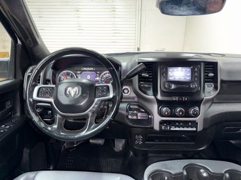 Used 2022 RAM 5500 Tradesman w/ Safety Group AWD/4WD image 14