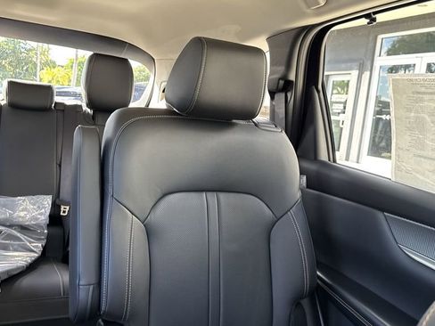 New 2026 MAZDA CX-90 Plug-In Hybrid w/Premium Sport AWD/4WD image 19