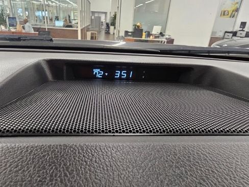 Used 2013 Toyota Sequoia Platinum image 16