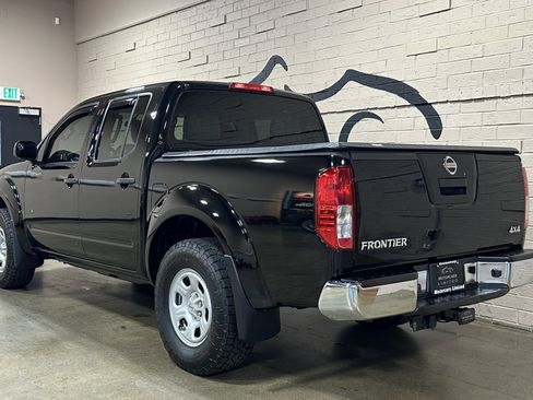 Used 2012 Nissan Frontier S image 7