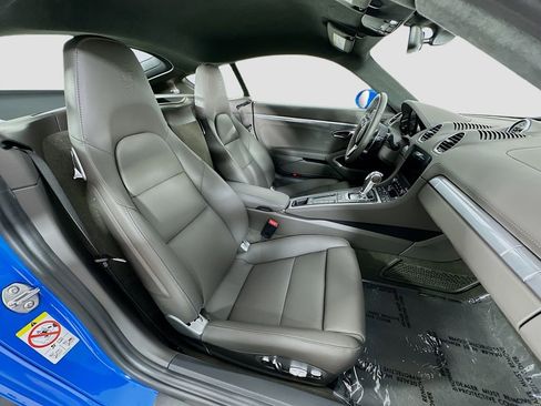 New 2025 Porsche 718 Cayman GTS image 26