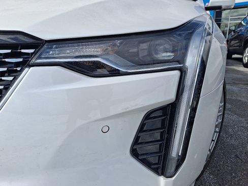 Certified 2023 Cadillac CT4 Premium Luxury w/ Climate Package image 6