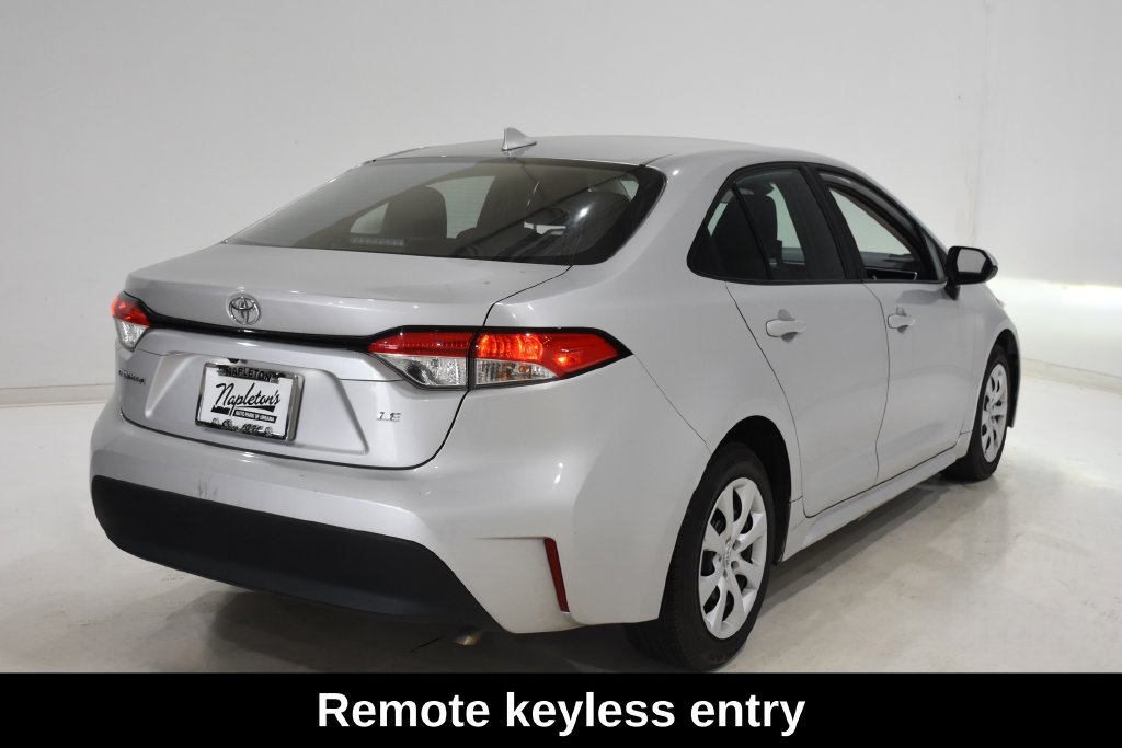 Used 2024 Toyota Corolla LE FWD image 3