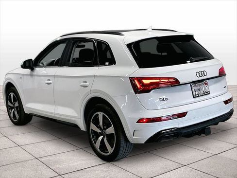 Certified 2023 Audi Q5 2.0T Premium Plus w/ Premium Plus Package AWD/4WD image 11