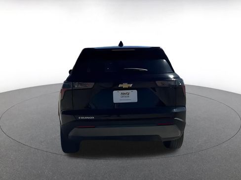 Used 2025 Chevrolet Equinox LT image 11