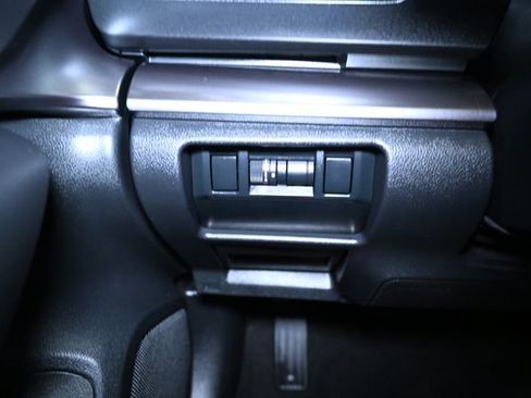 Used 2024 Subaru Impreza 2.0i image 36