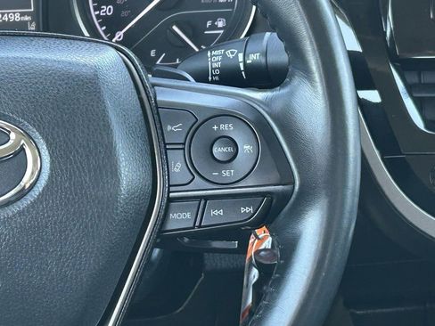 Used 2023 Toyota Camry SE image 20
