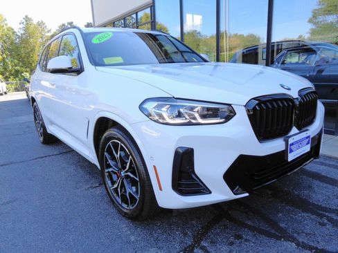 Used 2023 BMW X3 xDrive30i w/ Premium Enhanced Package image 3