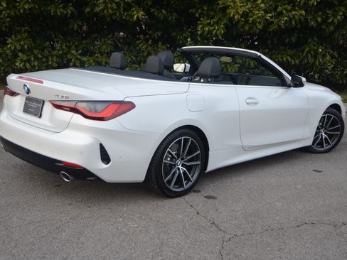 Used 2025 BMW 430i Convertible image 3