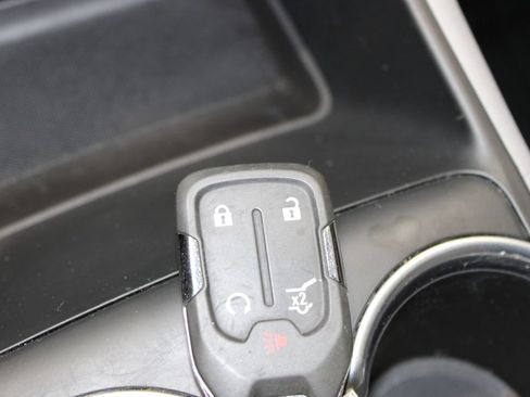 Used 2019 GMC Terrain SLT w/ Preferred Package FWD image 50