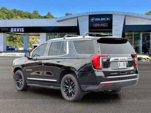Used 2022 GMC Yukon SLT AWD/4WD image 4