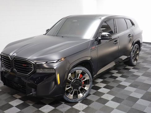 Used 2024 BMW XM Label Red image 2