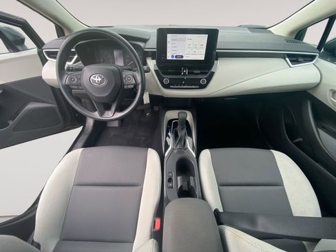 Used 2023 Toyota Corolla LE FWD image 10