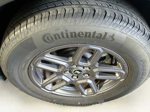 Used 2025 Ford Bronco Sport Big Bend AWD/4WD image 11