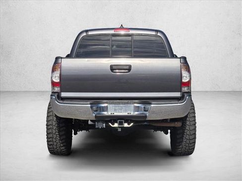 Used 2015 Toyota Tacoma 4x4 Double Cab image 5