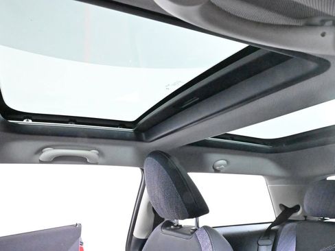 Used 2025 MINI Cooper S image 26