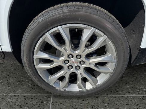 New 2026 GMC Acadia Denali w/ Super Cruise Package image 14