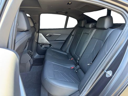 Used 2024 BMW 530i w/ M Sport Package RWD image 13