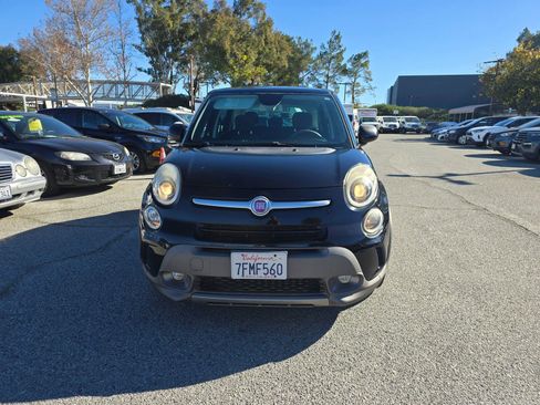 Used 2014 FIAT 500L Trekking w/ Popular Equipment Group image 2