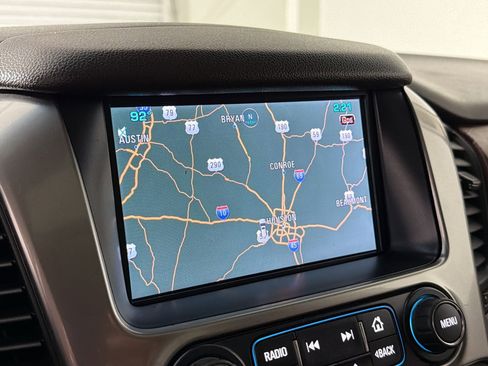 Used 2015 Chevrolet Suburban LTZ AWD/4WD image 13