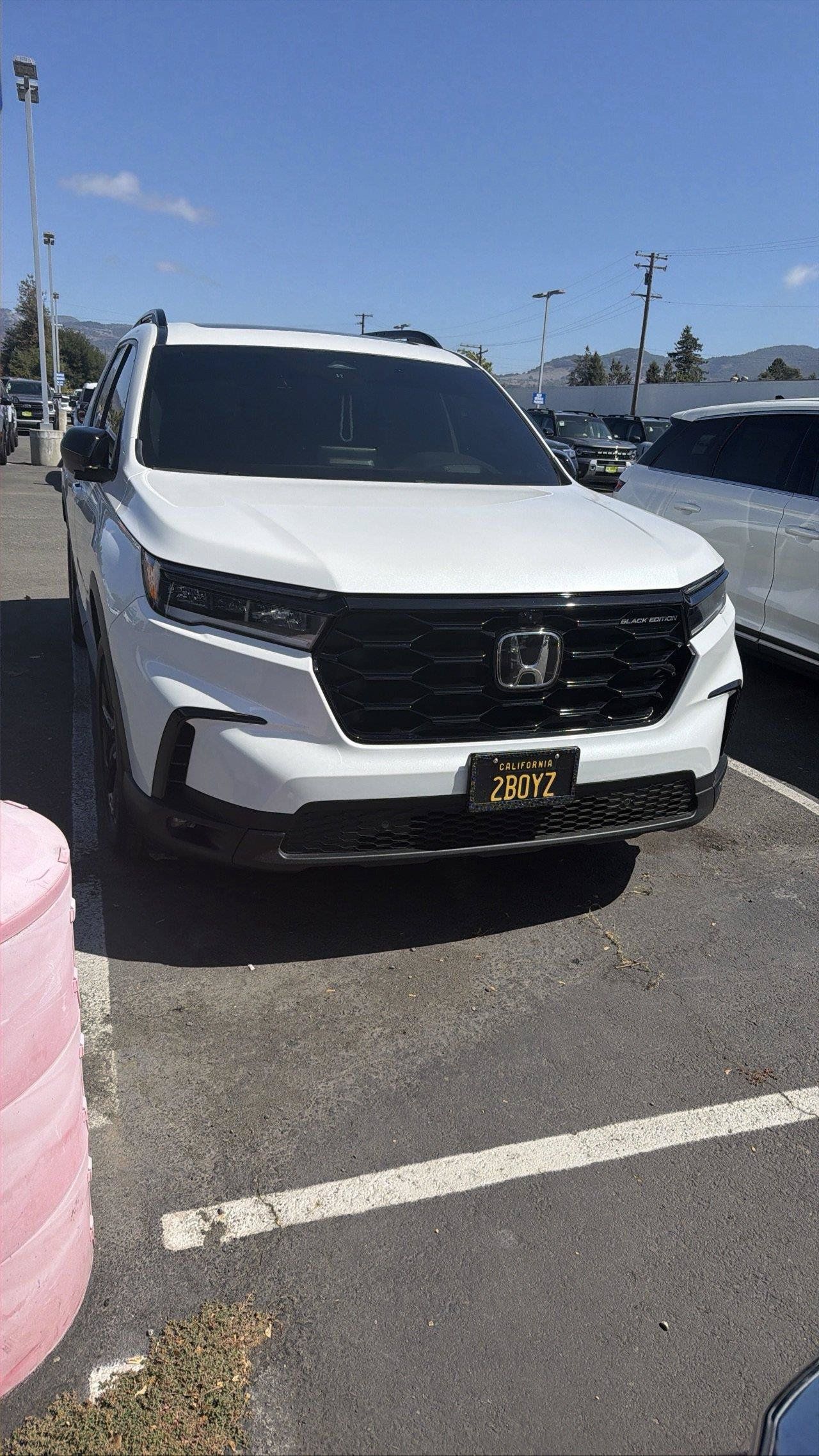 Used 2025 Honda Pilot Black Edition image 1