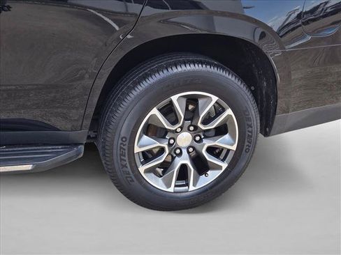 Used 2021 Chevrolet Tahoe LT RWD image 25
