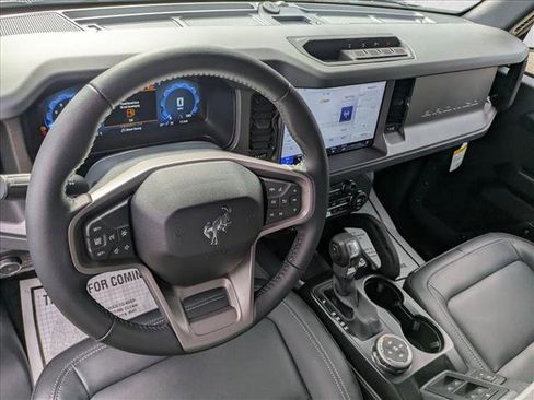 New 2026 Ford Bronco Big Bend w/ Black Diamond Package image 3