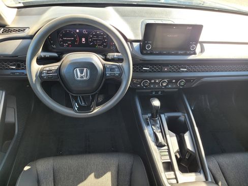 Used 2024 Honda Accord EX image 31