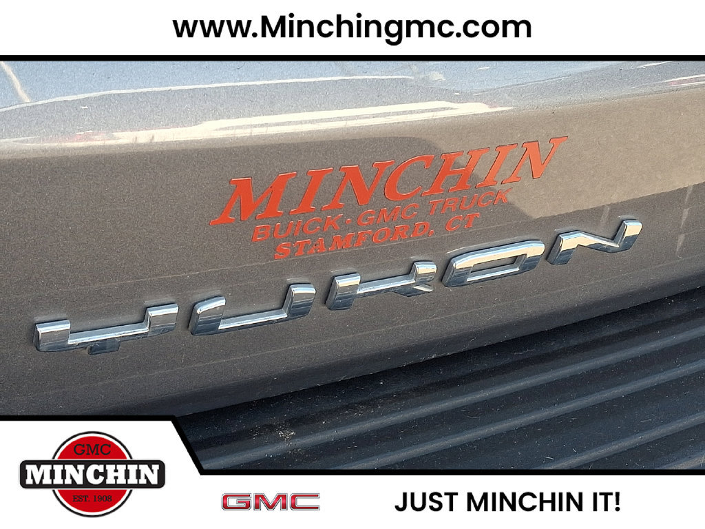Used 2022 GMC Yukon XL Denali w/ Denali Premium Package AWD/4WD image 30