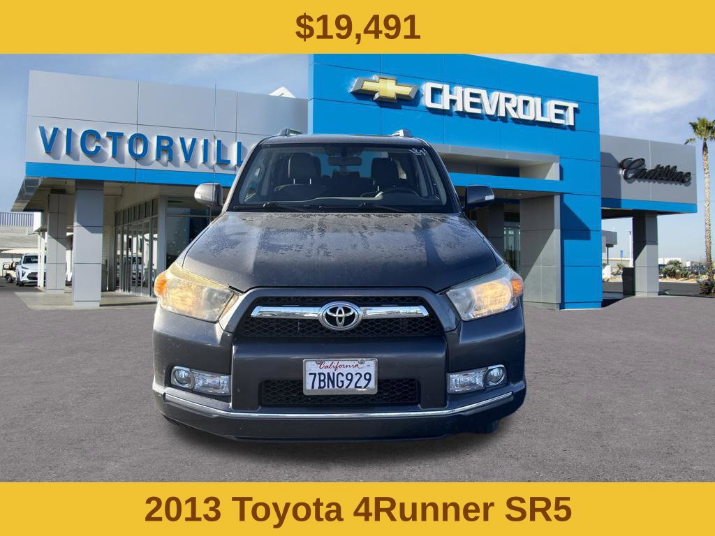 Used 2013 Toyota 4Runner SR5 w/ Convenience Pkg RWD image 2