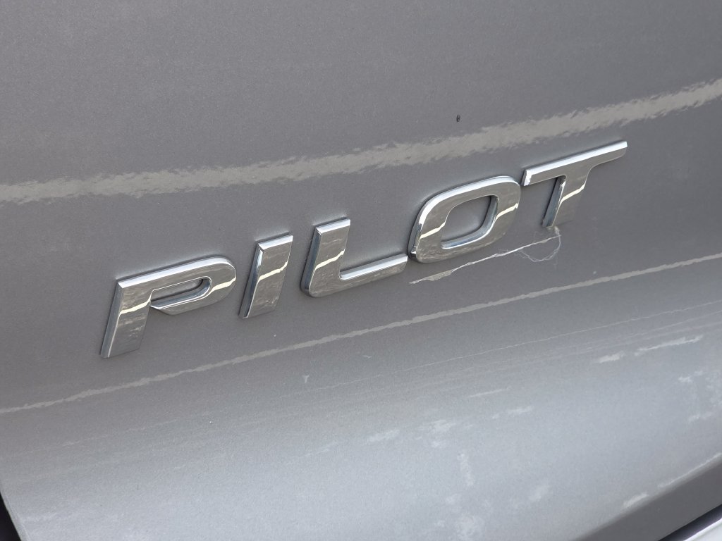 Certified 2019 Honda Pilot LX image 13