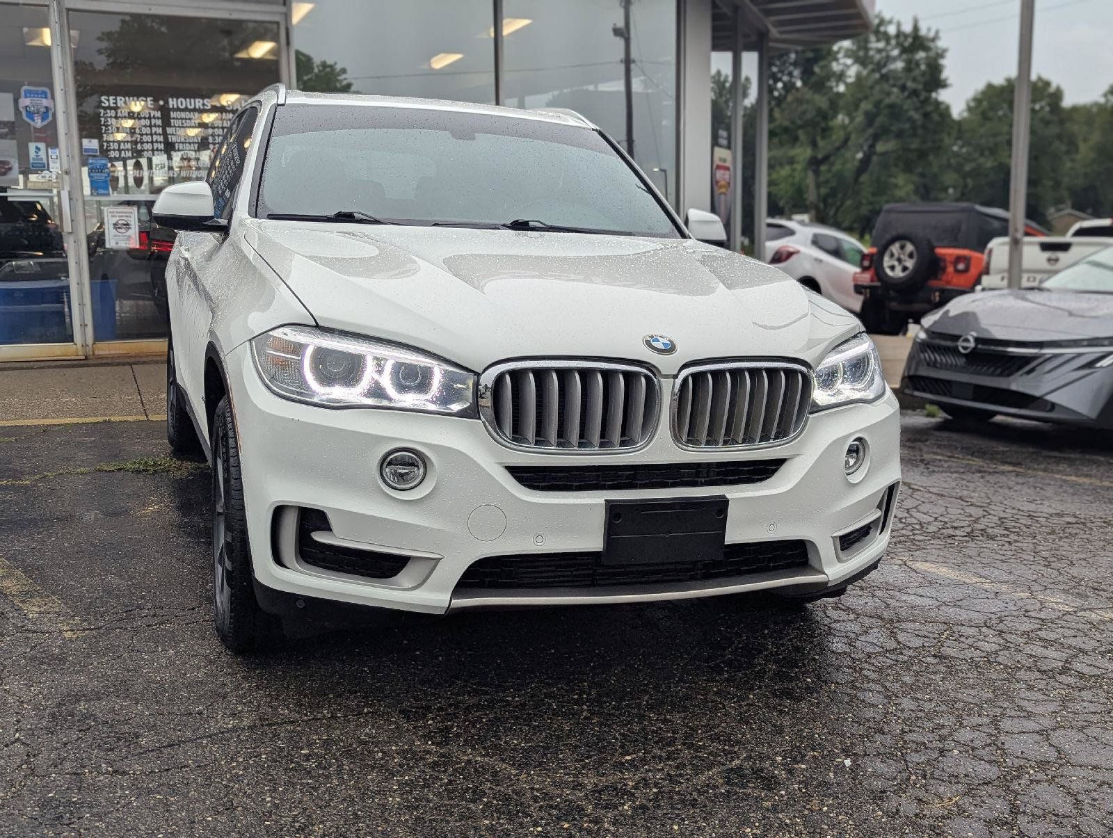 Used 2018 BMW X5 xDrive35i w/ Premium Package AWD/4WD image 10