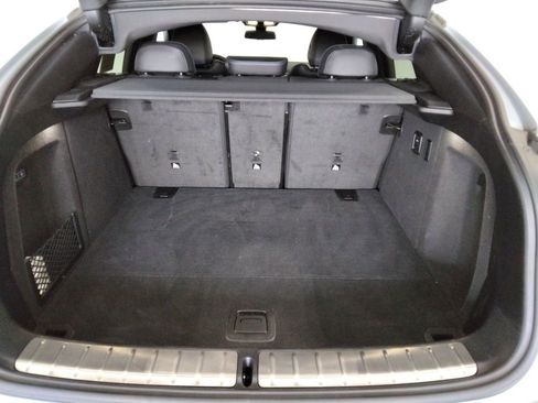 Used 2023 BMW X4 M40i image 8