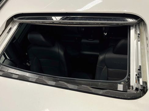 Used 2025 Honda Passport Black Edition image 23
