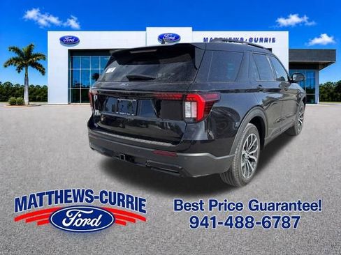 New 2026 Ford Explorer ST-Line w/ Premium Package RWD image 4