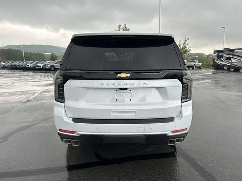 New 2026 Chevrolet Suburban High Country w/ Sun And Tow Package AWD/4WD image 6